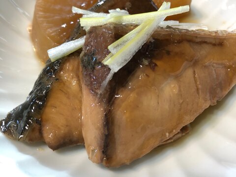 バーミキュラで簡単*ブリ大根